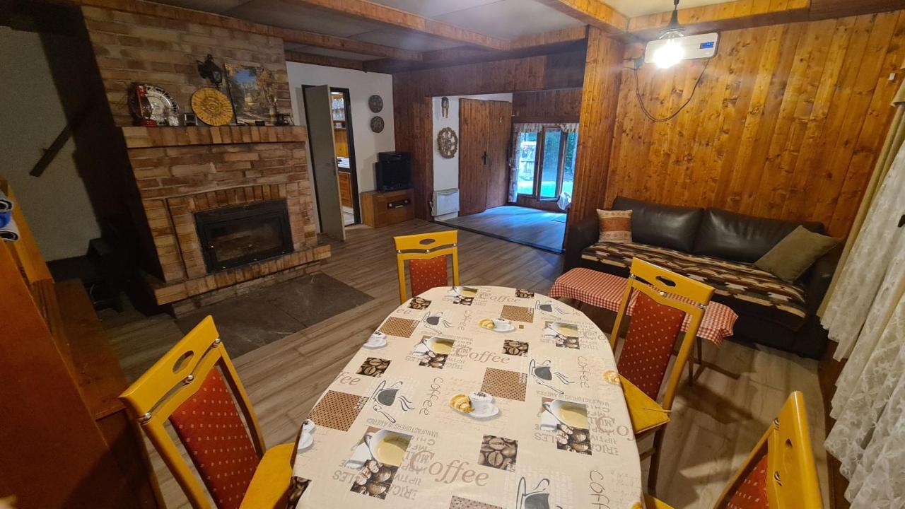 Slovak Cottage Near Bratislava In The Heart Of The Carpathians Модра Экстерьер фото